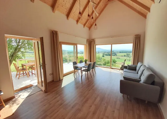 Holiday home Baloveon Birtok